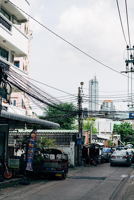 Experience Bangkok: A Complete Travel Guide to the City&rsquo;s Culture, Cuisine, and Hidden Gems